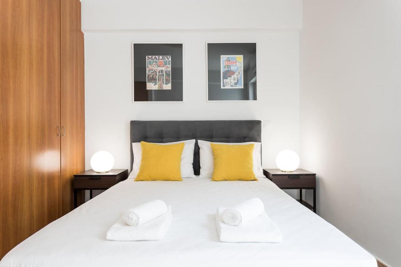 Stunning Flat With Lovely Terrace & Parking Garage アテネ エクステリア 写真